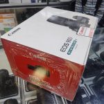 Canon EOS 90D DSLR Camera with 18-135mm Lens - Image 2