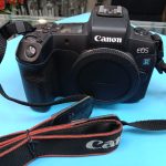 Used mirrorless Canon EOS R